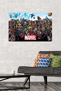 Marvel Comics - Le Marvel S'Aligner 14.725" x 22.375" Affiche Murale avec Montures d'Affiche, par Trends International