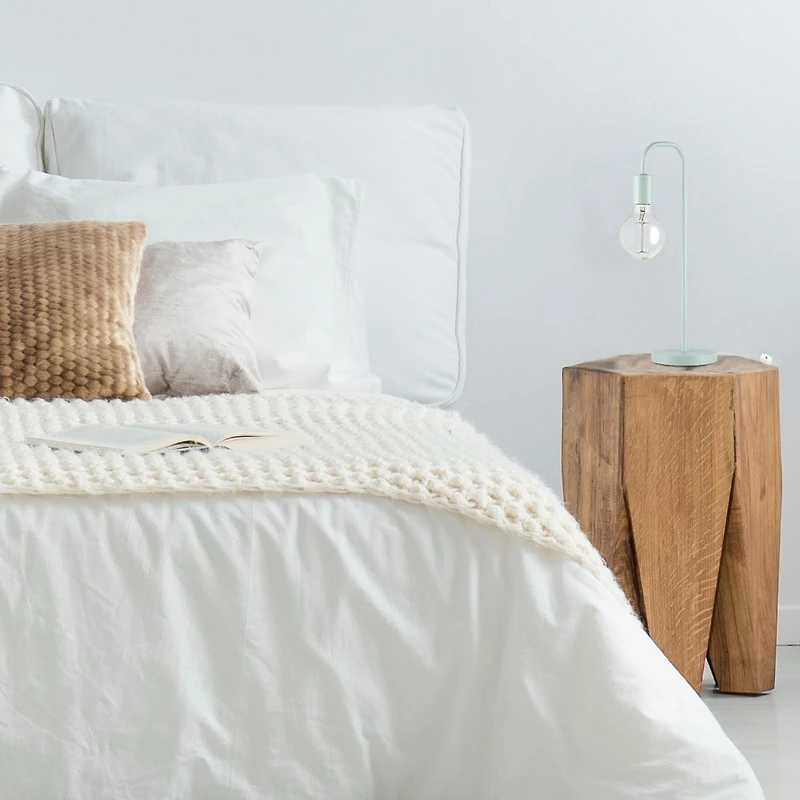 Lampe de table de 18 po Holden, menthe pâle mat