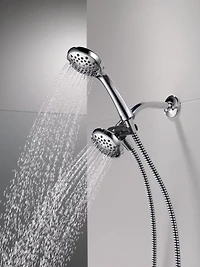 Ensemble combiné de douchette et pomme de douche 3.75 po à 3-réglages en Chrome Ensemble combiné de douchette et pomme de douche 3.75 po à 3-réglages en Chrome