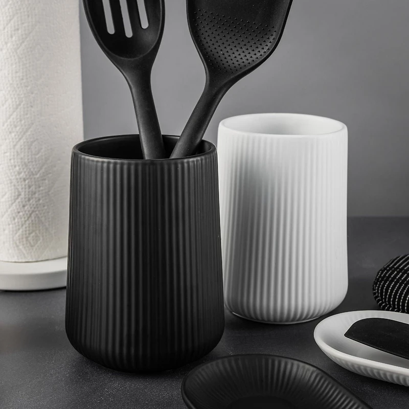 Thyme & Table, Ceramic Ribbed Kitchen Utensil Holder, Black, Utensil Holder