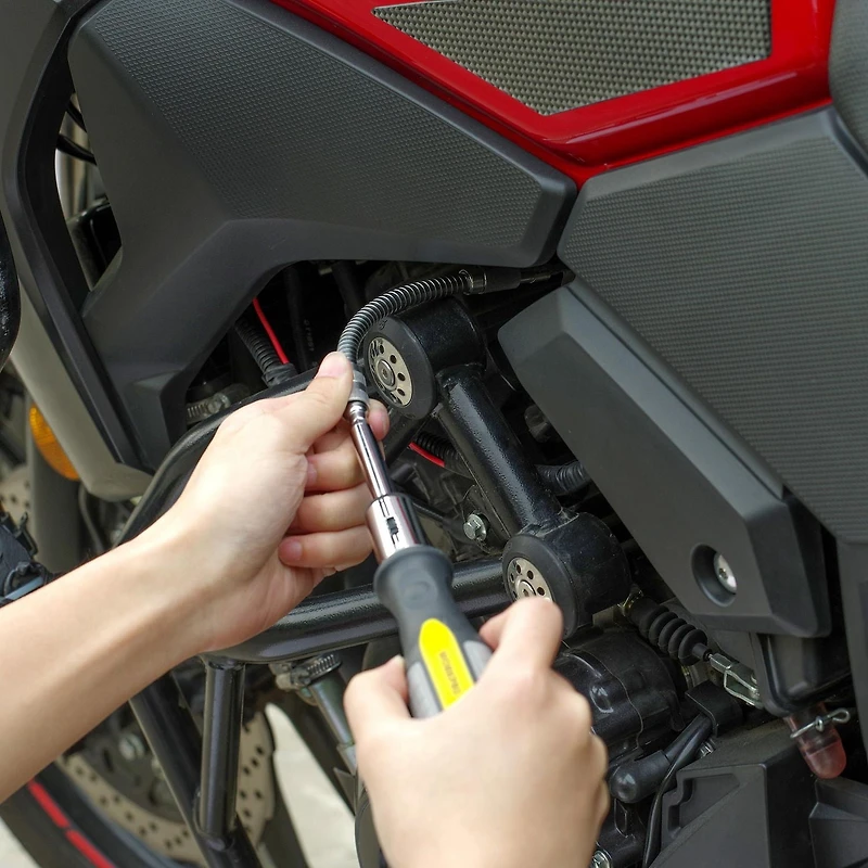 WorkPro Ratcheting Screwdriver Set - 64 Piece, Non-slip TPR handle