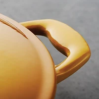 Cocotte ronde couverte Tramontina de 5,2 litres (5,5 Qt) - fonte - porcelaine - aube - bouton en acier inoxydable 80131/086DS