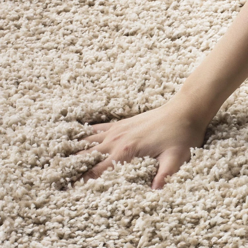 Safavieh California Solid Plush Shag Area Rug