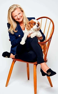 The Unraveling of Julia, Book , (Trade hardcover)