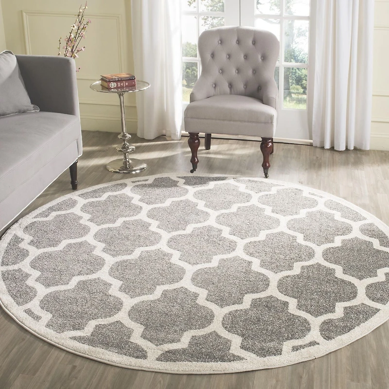 Safavieh Amherst Roderick Geometric Area Rug