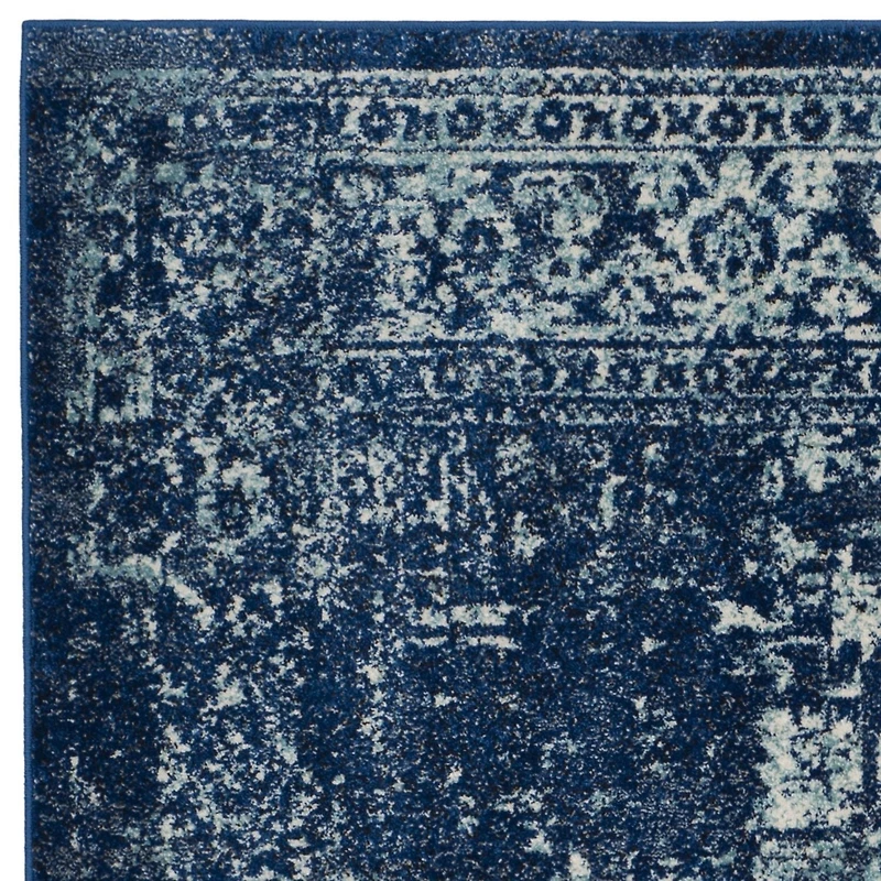 Safavieh Evoke Trena Traditional Area Rug