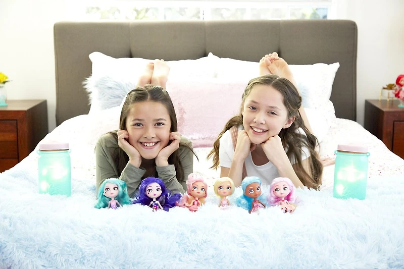 Poupées Bright Fairy Friends - les styles peuvent varier