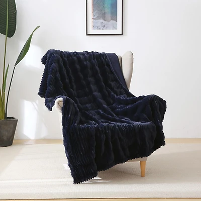 Jeté en simili fourrure de polyester cisaillé HOMETRENDS