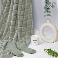 Ensemble cadeau douillet pour la fête des Mères Hometrends vert – couverture, chaussettes et tasse