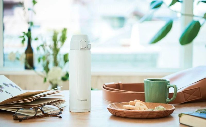 Zojirushi Vacuum Insulated Bottle SM-TA48(WA), White, 0.48L