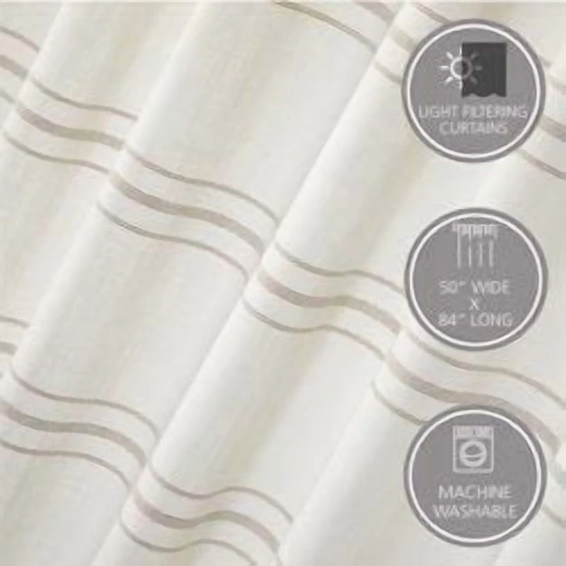 Panneau de rideau à rayures et franges en poly-coton filtrant la lumière Better Homes & Gardens, 50 x 84 pouces, Vert Panneau de rideau à pompons filtrant la lumière