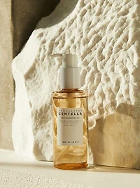 SKIN1004 Madagascar Centella Light Cleansing Oil 200ml, Lightweight Centella cleansing oil