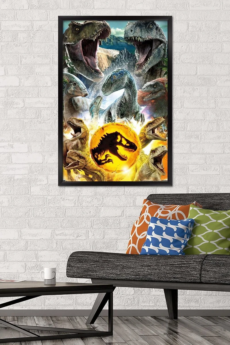 Jurassic World: Dominion - Group Wall Poster, 22.375" x 34"