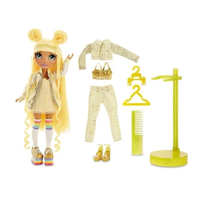 Rainbow High Sunny Madison – Yellow Fashion Doll with 2 Outfits