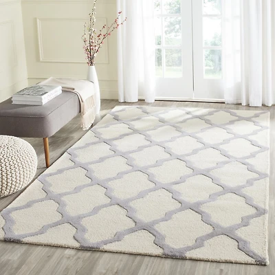 Safavieh Cambridge Liam Geometric Area Rug