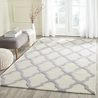 Safavieh Cambridge Liam Geometric Area Rug