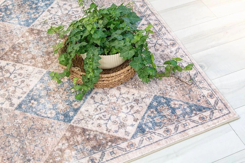 Rug Branch Vintage Traditional Indoor Area Rug
