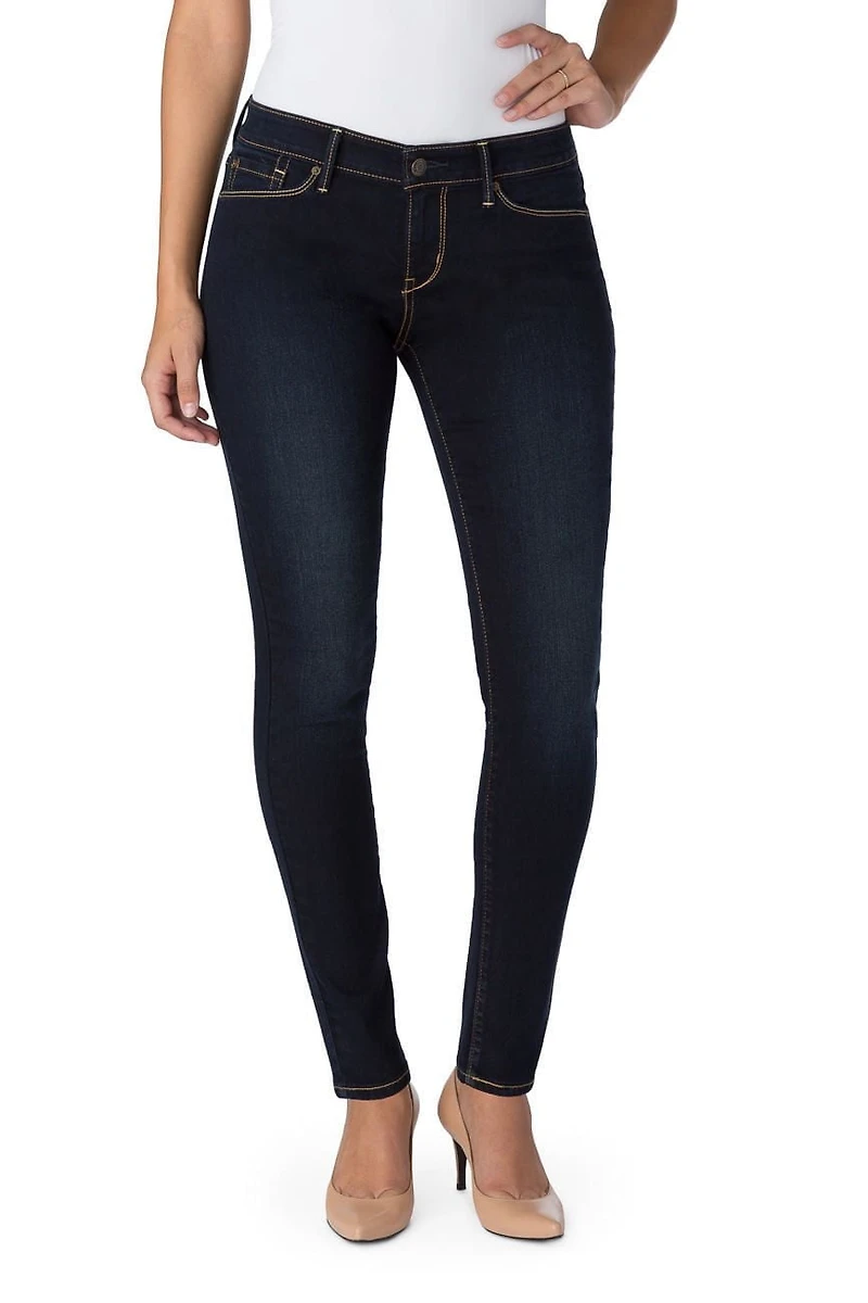Jean à coupe filiforme Signature par Levi Strauss & Co. pour femmes