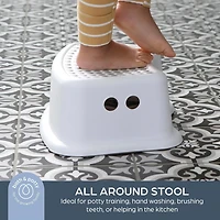 Tabouret-escabeau Dreambaby® – Grey Dots