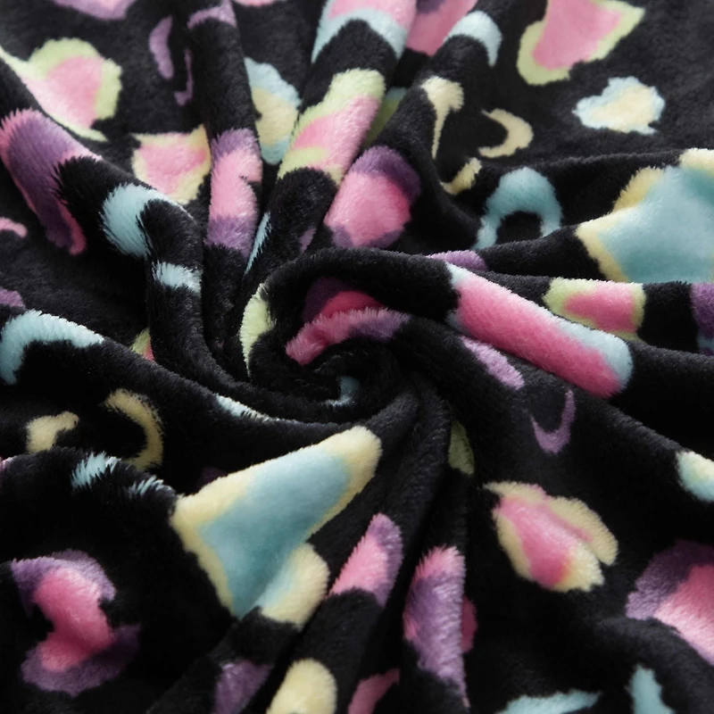 Mainstays Kids Plush Throw, Extra soft & cozy