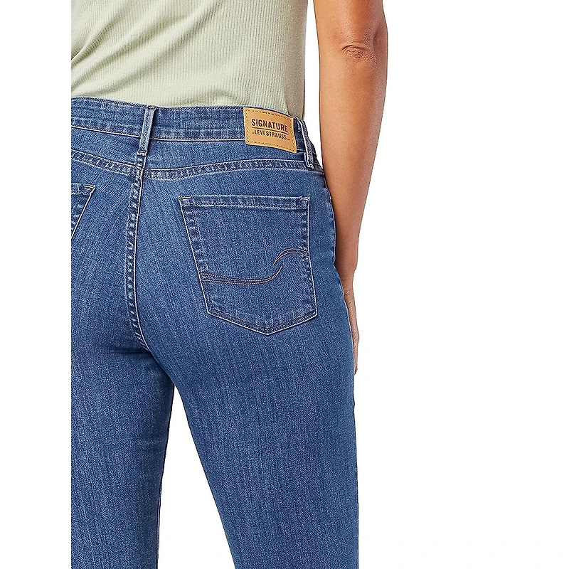 Levi Strauss Signature.MD Jean mi-taille capri pour femme