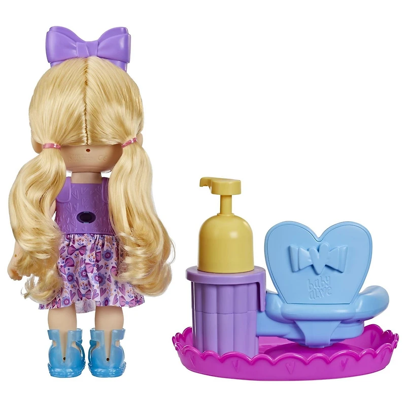 Baby Alive Sudsy Styling, poupée de 30 cm, dès 3 ans, accessoires de salon de coiffure pour poupée, liquide à bulles, cheveux blonds À partir de 3 ans
