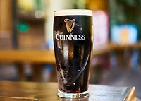 Décapsuleur Guinness Avec Récupérateur De Capsules, Décapsuleur Mural En Bois, Cadeau Idéal Pour Les Hommes Et Les Amateurs De Bière