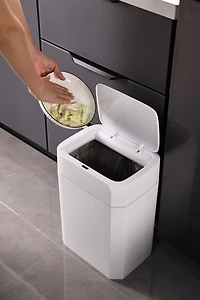 2 Pack, Step N' Sort Motion Sensor Touchless Trash Can, 16L and 11L