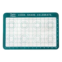 Taste of Home 4058 Baking Sheet Bundle 3 piece