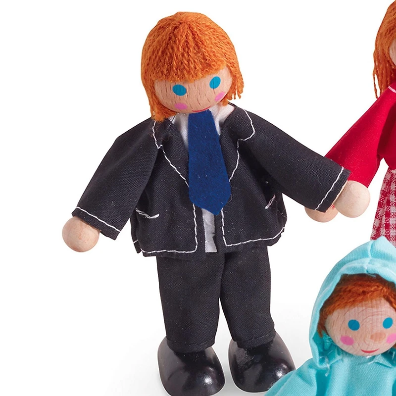 Spark Wooden Doll House Figure Set