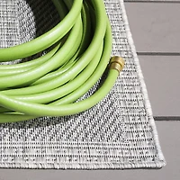 SAFAVIEH Beach House Joakim Bordered Indoor/Outdoor Area Rug