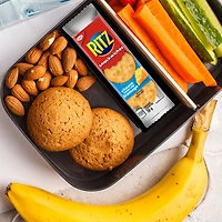 Craquelins Ritz Snackwich, Saveur De Fromage, 8 X 38 g 304 g
