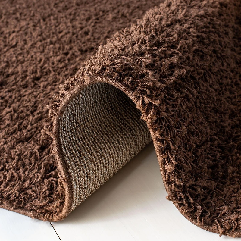 Safavieh Athens Solid Plush Shag Area Rug