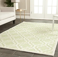 Safavieh Cambridge Kirsten Geometric Area Rug