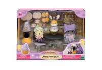 Calico Critters Ensemble de fête surprise d'Halloween, ensemble de jeu pour maison de poupée avec figurines et accessoires