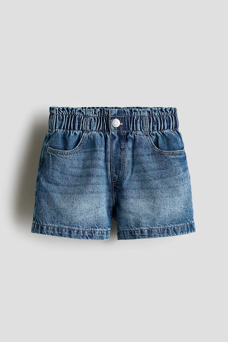 Short taille froncée en denim