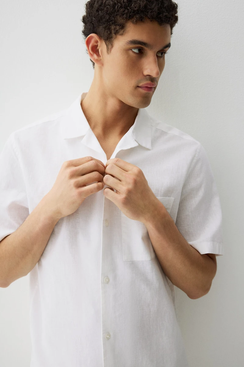 Regular-Fit Short-Sleeved Linen-Blend Shirt