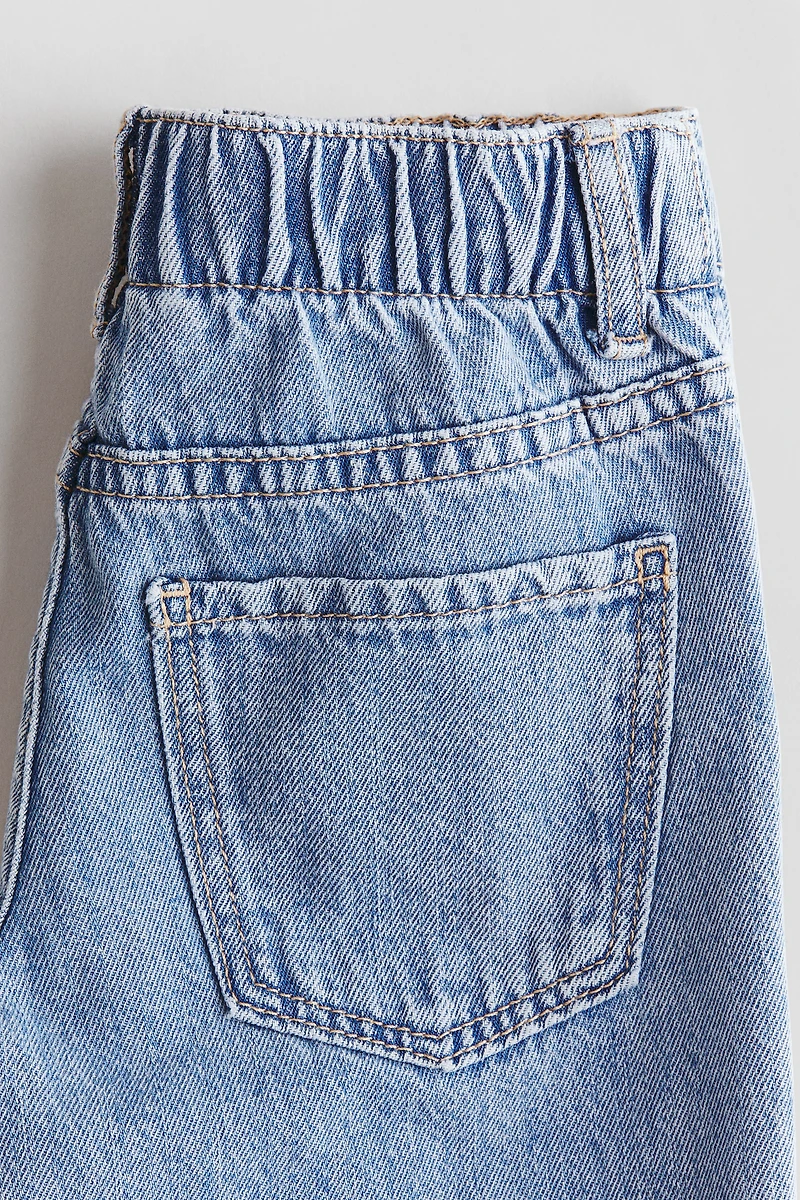 Wide-Leg Jeans with Motif Details