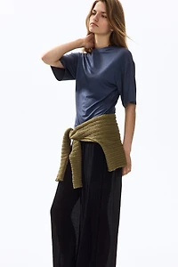 Haut en viscose à effet drapé