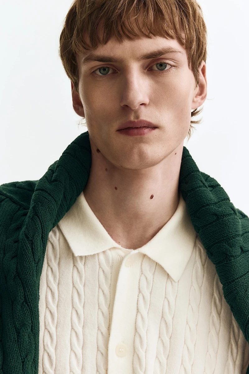 Chemise classique en tricot torsadé