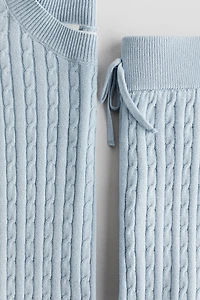 2-Piece Cable-Knit Set
