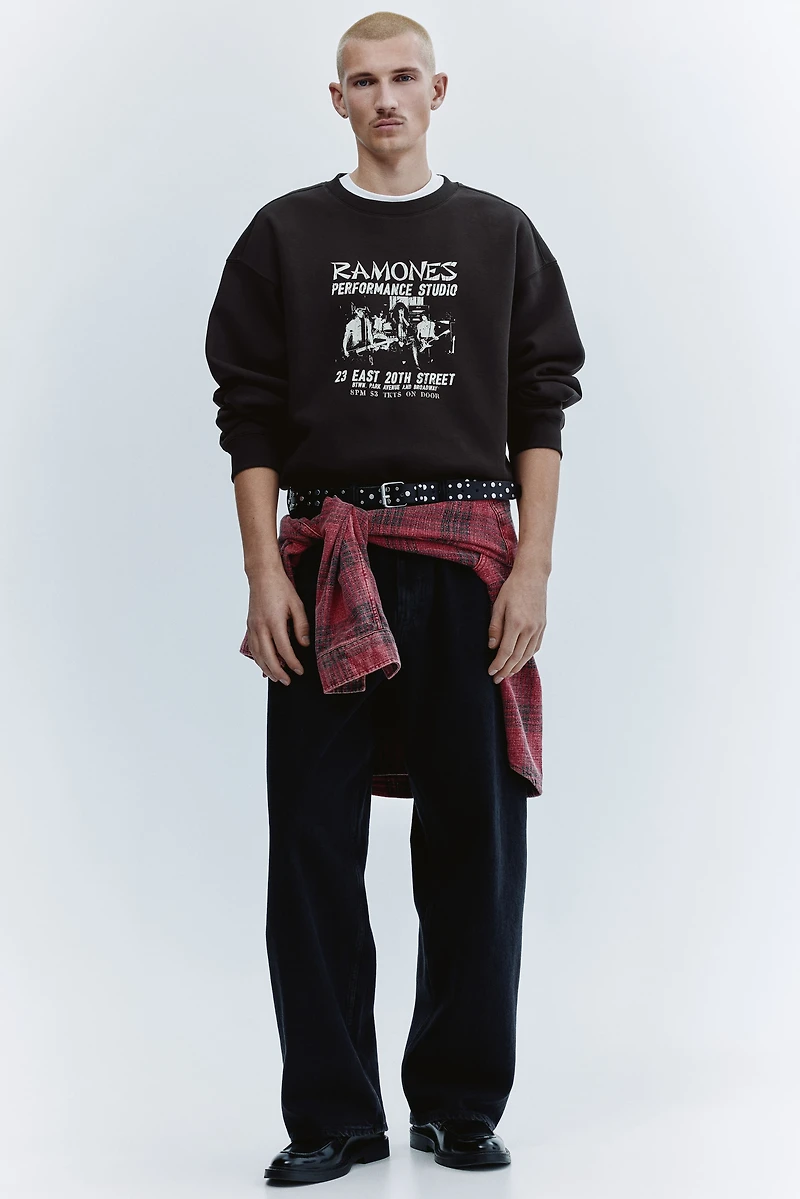 Loose Fit Sweatshirt