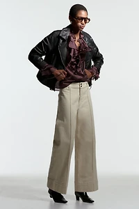 Wide High Ankle Jeans