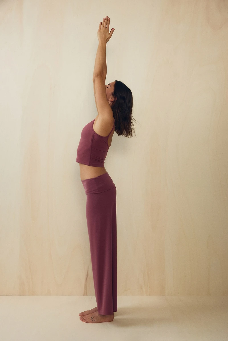 Pantalon de sport avec ceinture repliée