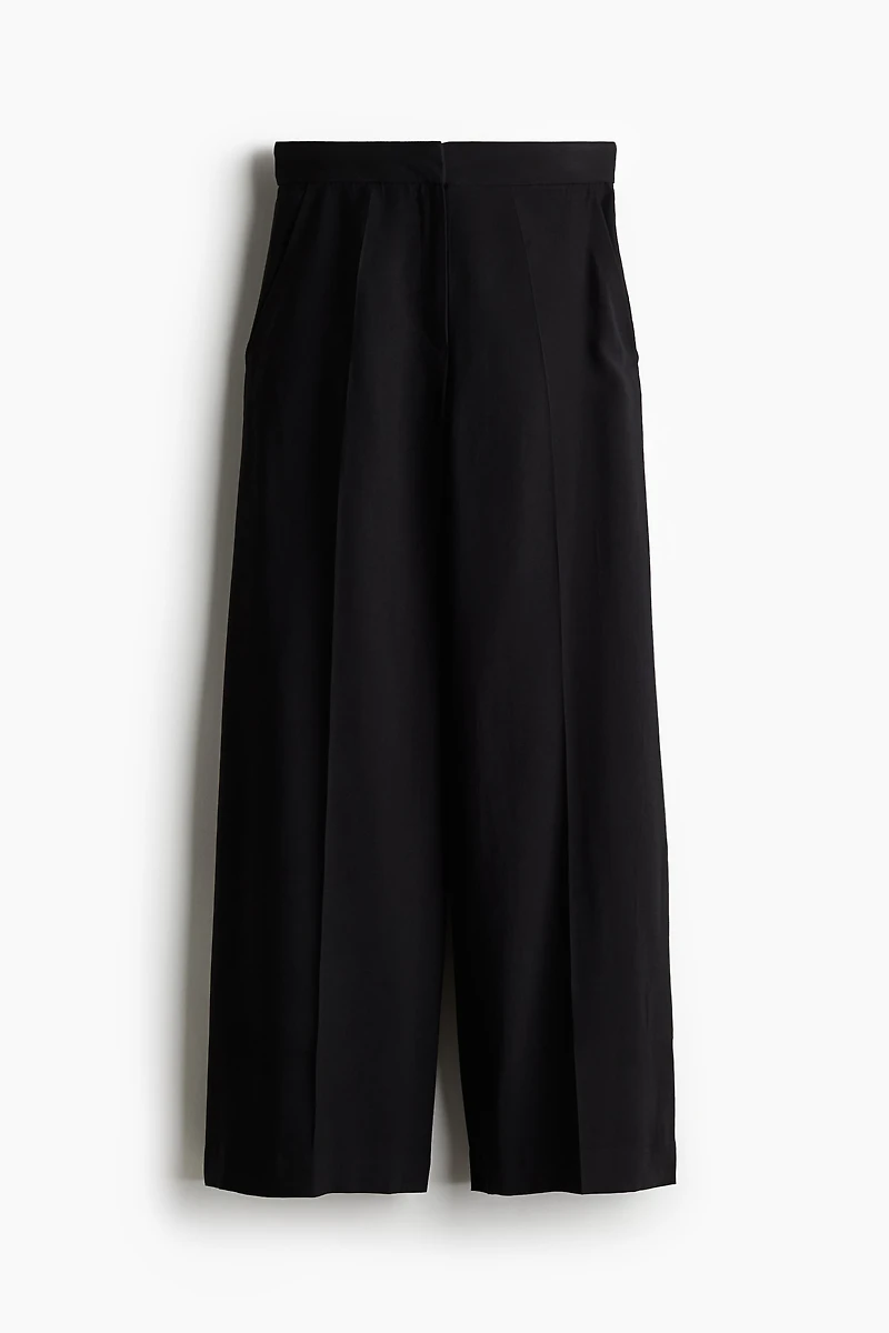 Wide-Leg Pants