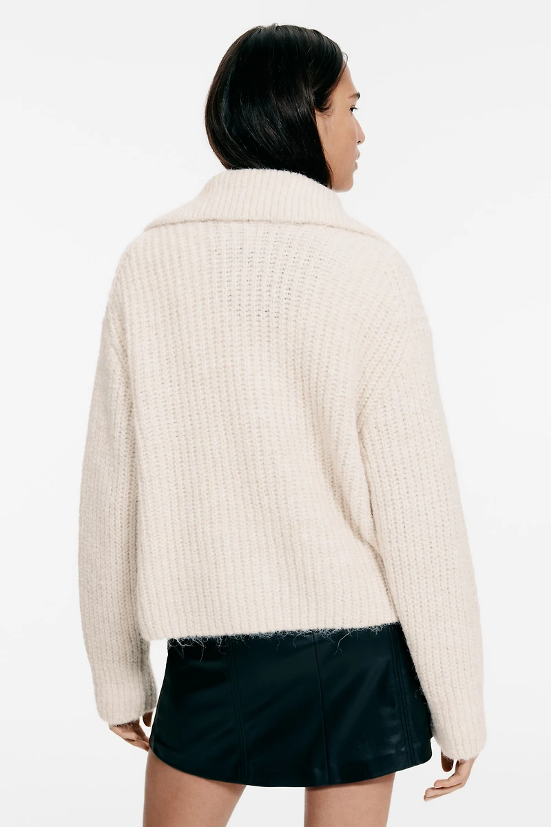 Chandail à fermeture éclair