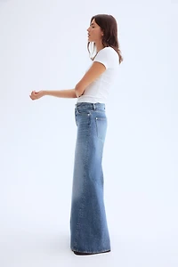Flared Jeans