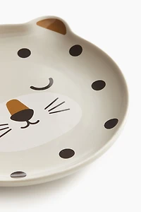 Assiette en porcelaine avec motif