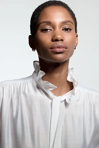 Blouse avec col à nouer