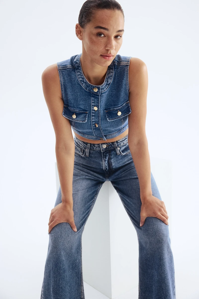 Curvy Fit Feather Soft Wide Ultra High Jeans